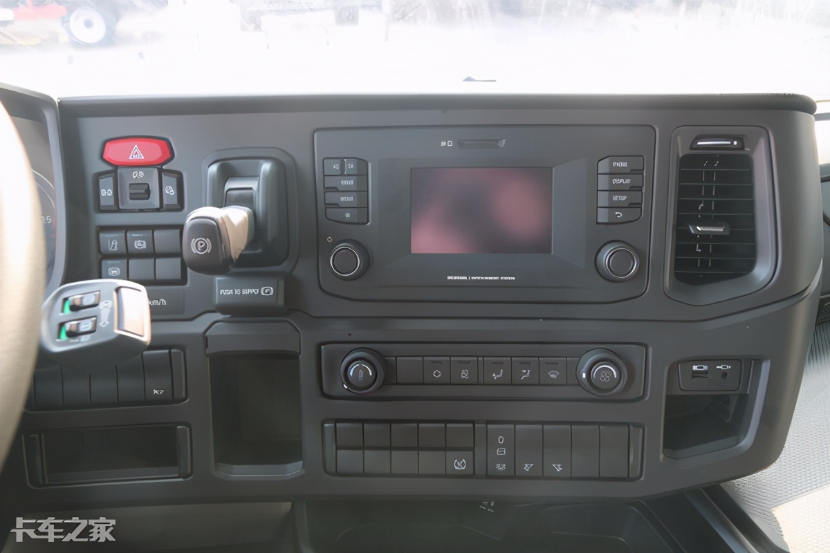 450匹马力的汽油车,450马力斯堪尼亚