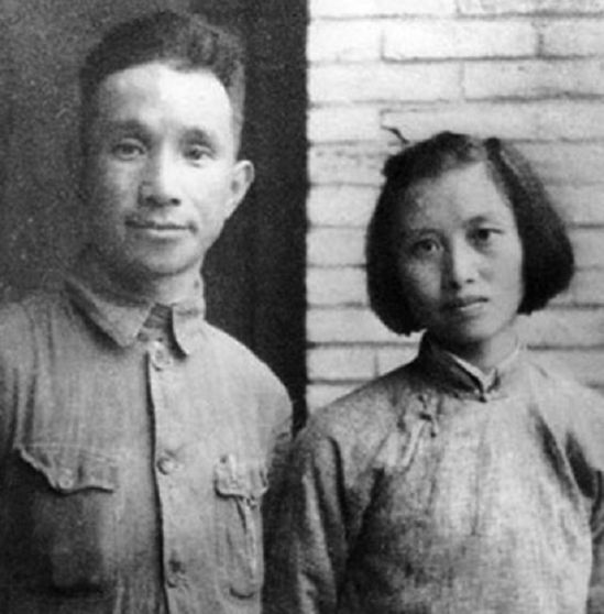 十大大将夫人新中国成立后都担任什么工作,1955年有几人授衔