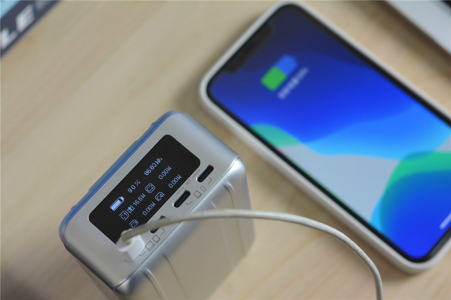 征拓充电宝快充版和普通版,征拓充电宝质量怎么样