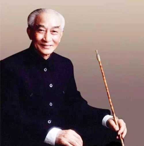 南怀瑾怎么对待诋毁自己的人,南怀瑾谈欺负你的人