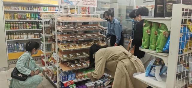 全时倒在2020背后：波及北京320家门店，便利店的生意还值得做吗