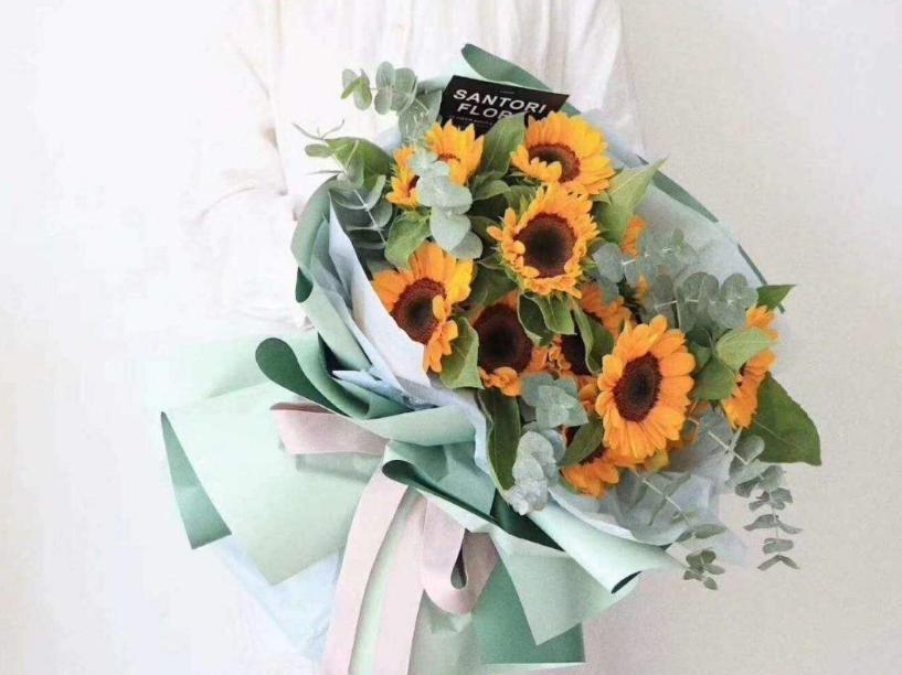 教师节到了送男老师什么礼物最好,送给老师的教师节礼物十分钟做好