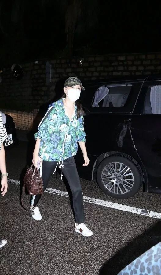 任达华在中山被陌生男子捅伤,任达华中山遇袭视频