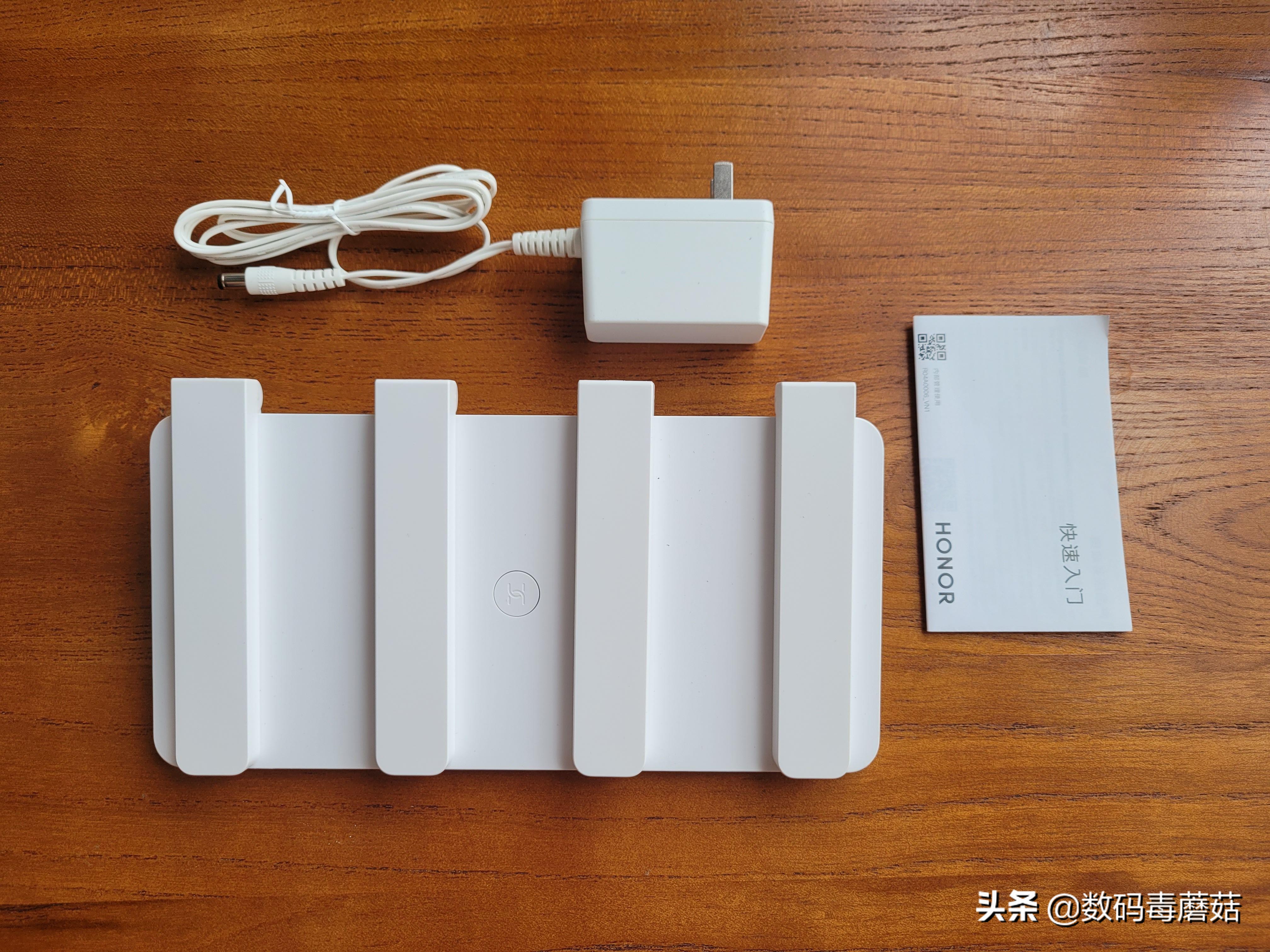 升级WiFi6，信号全覆盖——荣耀路由3SE拆机报告