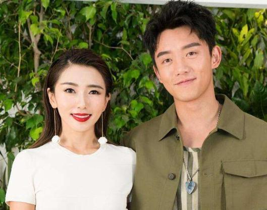 郑恺是喜欢苗苗还是baby,郑恺对baby和郑恺对苗苗的差别