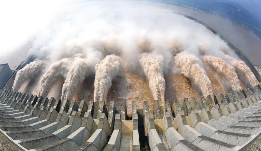 三峡大坝的设计寿命及其重要性,三峡大坝全寿命阶段图