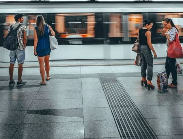 查理芒格最著名的十句话英语,查理芒格最著名的一句话是什么