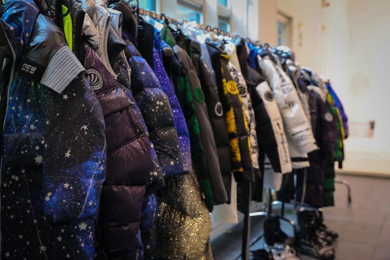 李宁为什么打不过波司登,李宁和波司登羽绒服哪个好