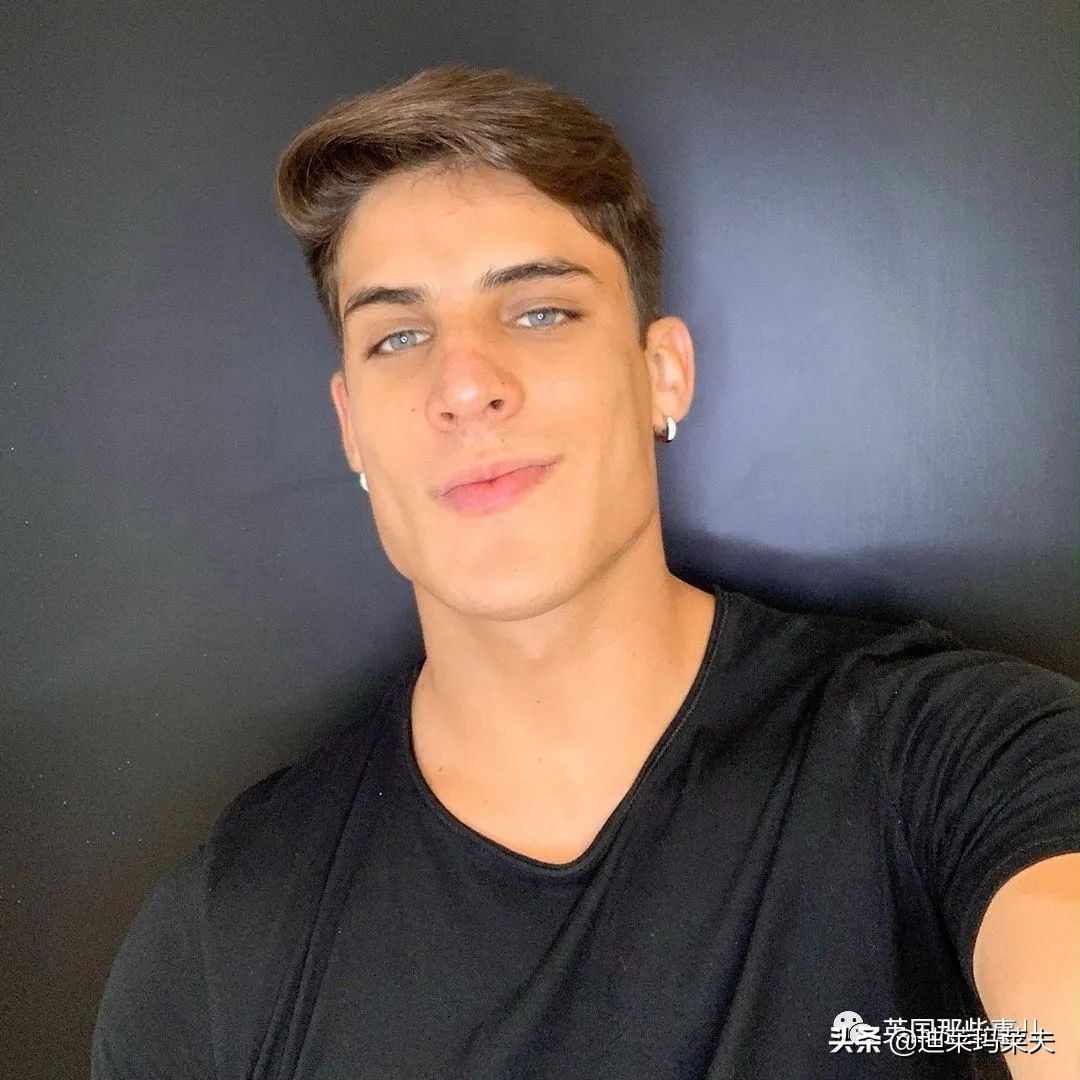 内马尔老妈的对象,内马尔52岁老妈图片