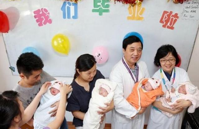 国庆四胞胎老三要改名，4个取名原则防掉坑，妈妈有个心愿送宝宝