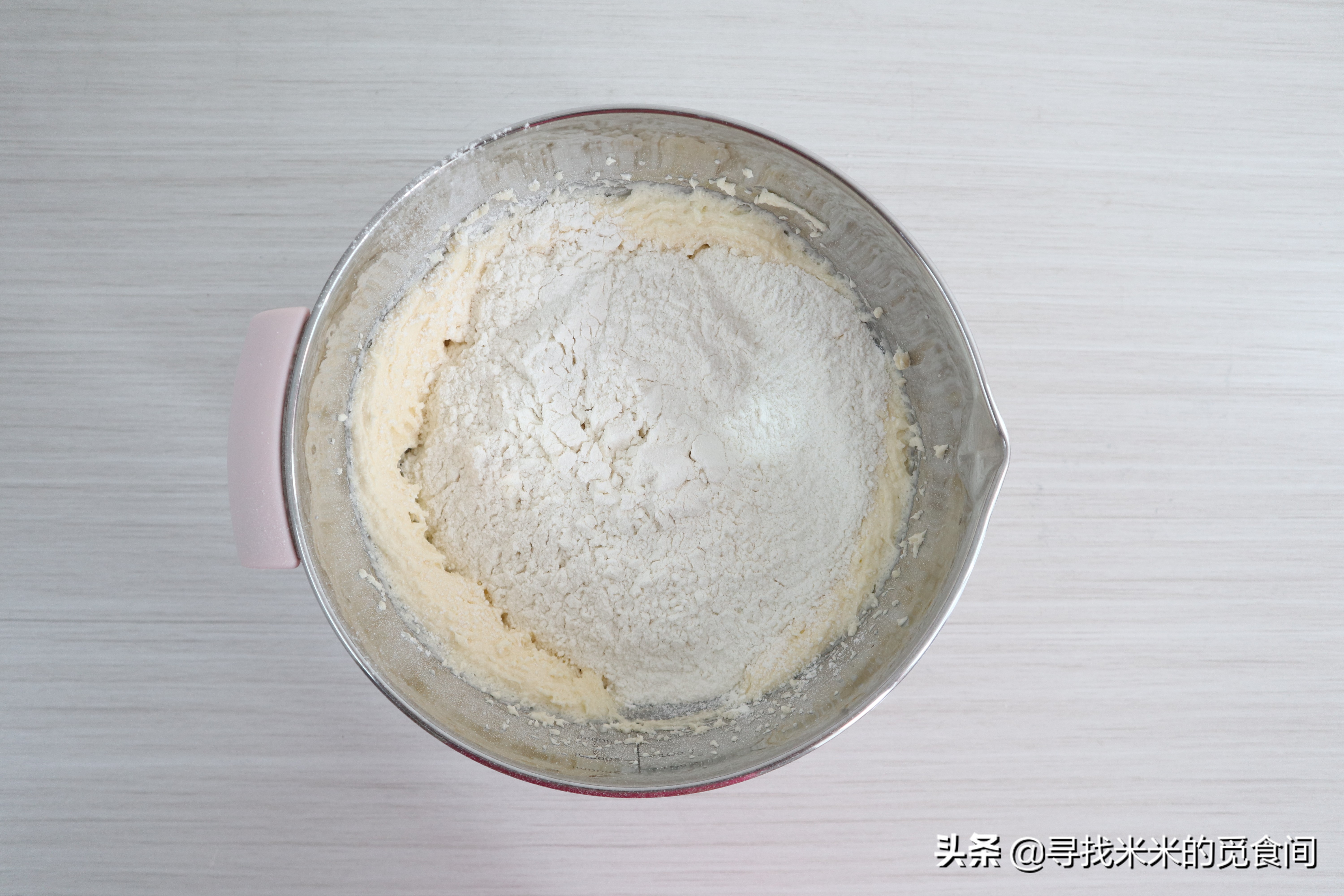 老式桃酥做法,老式桃酥做法80年代用模具做的