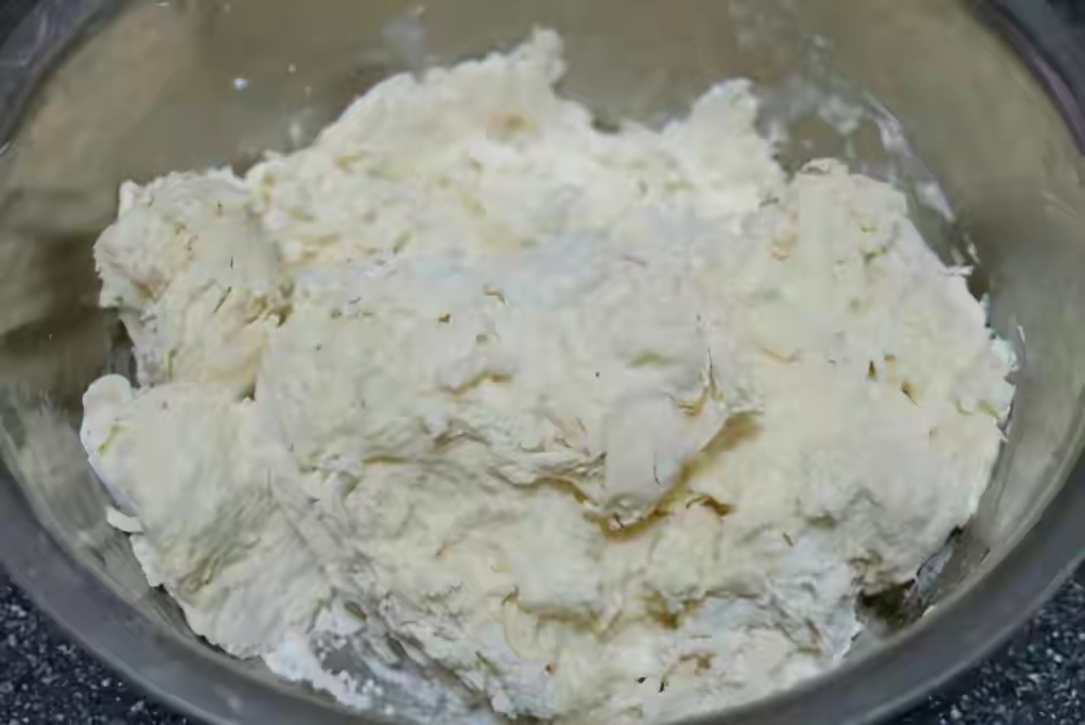 做花卷没有酵母粉使用碱可不可以,酵母粉蒸花卷需要注意什么