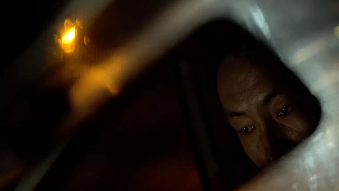 我跟网红灵车司机一起接了几次乘客