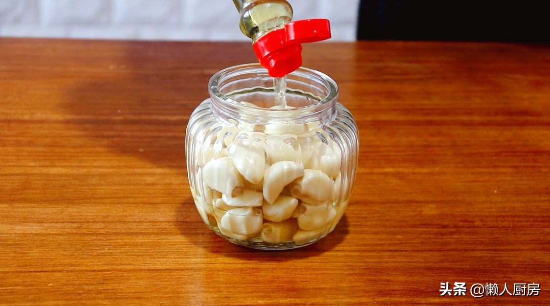 腌腊八蒜的正确方法和步骤,腌腊八蒜的正确方法窍门
