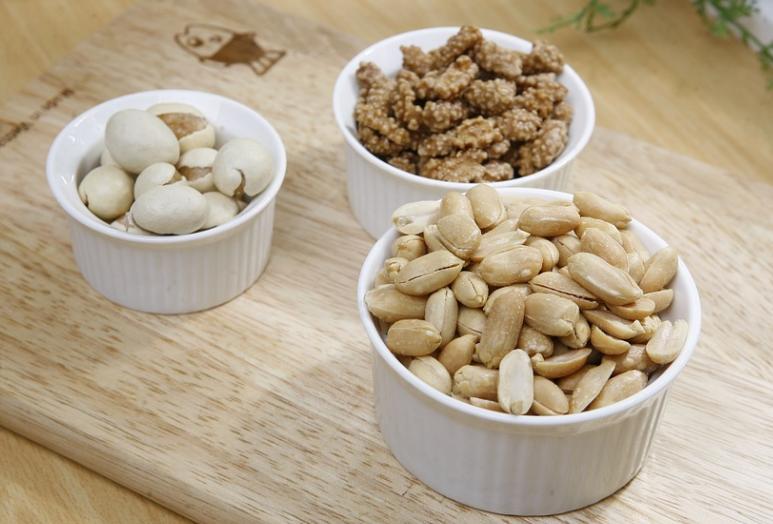 宝宝吃鸡蛋过敏了如何处理,鸡蛋过敏吃鸡蛋会有什么后果