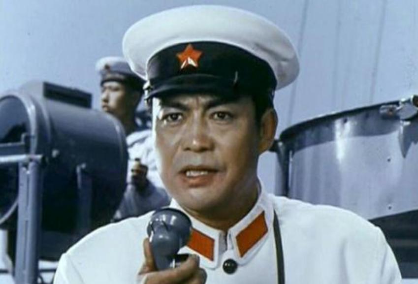 影视荧屏中经典怀旧的十大硬汉,公认最经典的5位荧幕硬汉