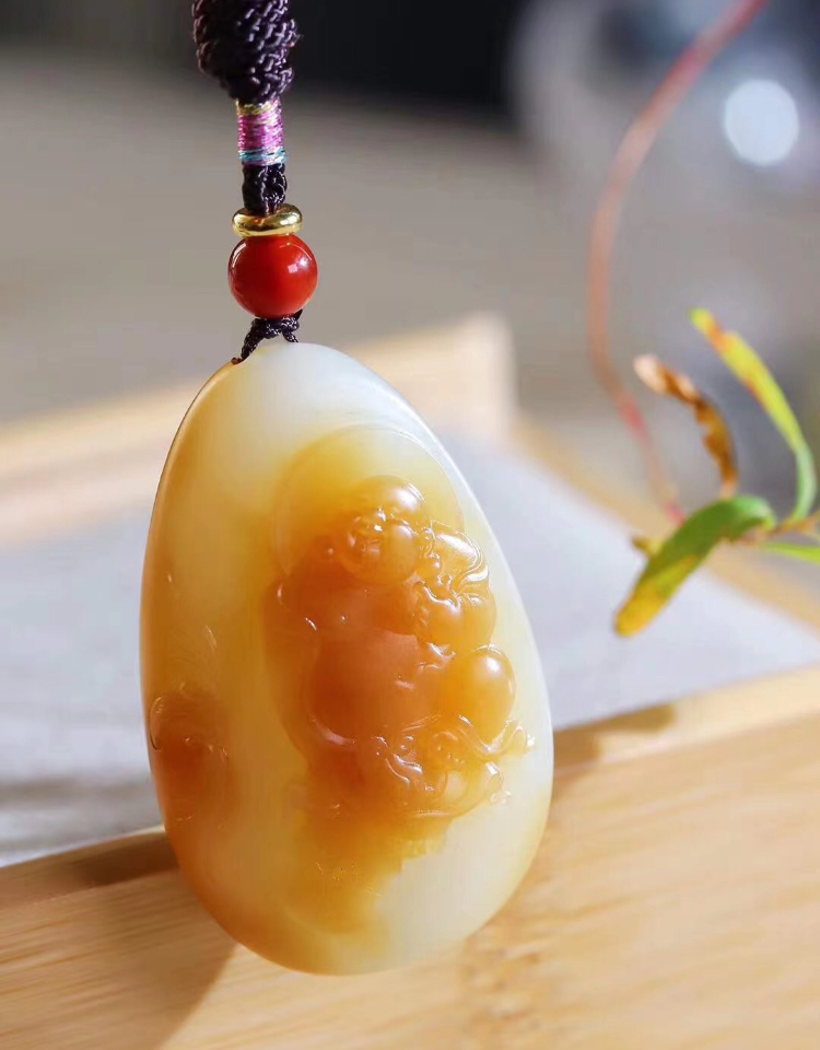 和田玉且末县有收藏价值吗,和田且末糖白玉价格