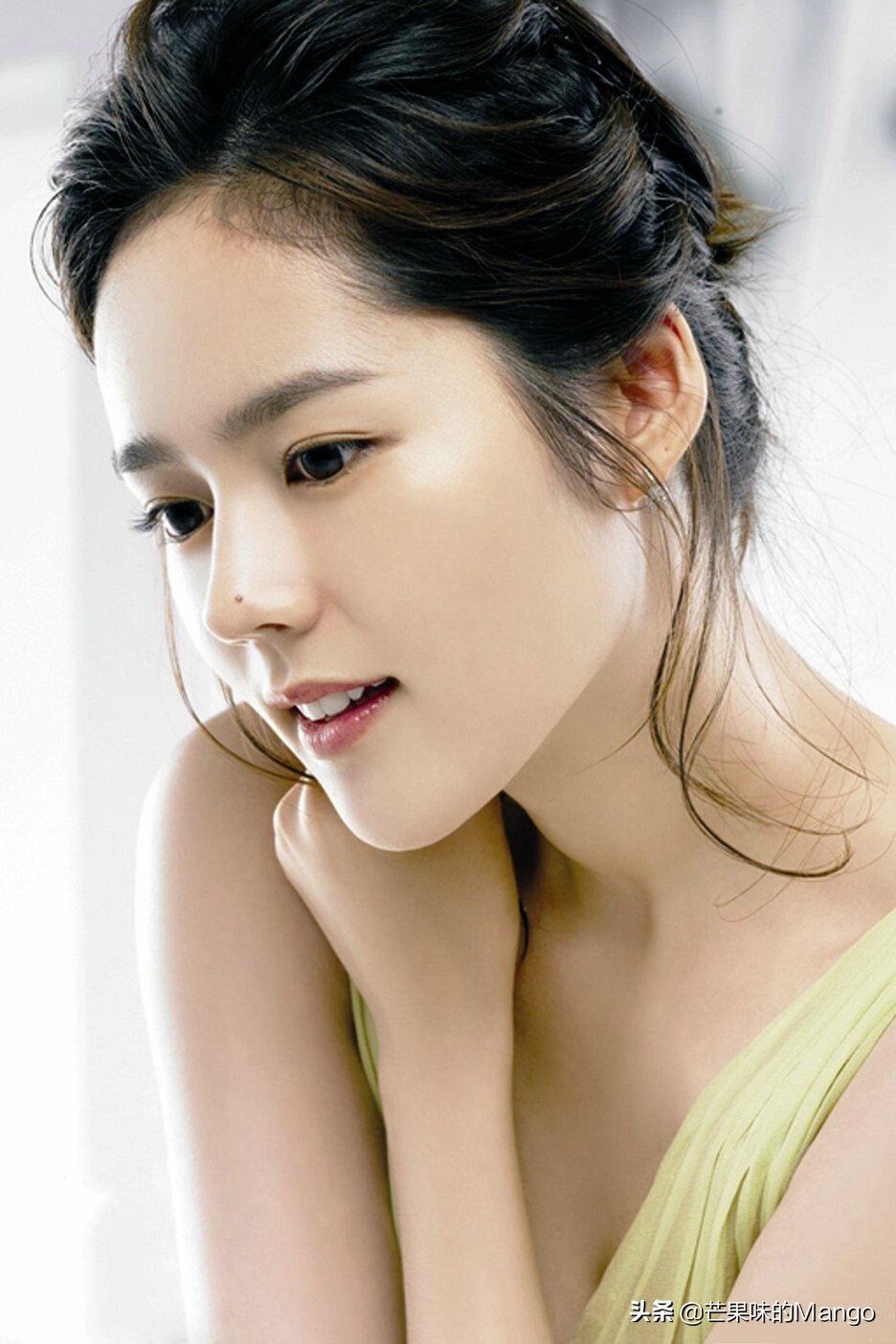 吴宣仪眼妆画法,林品如化妆涂口红