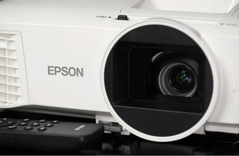 最好的投影仪牌子小型,最好投影仪品牌前十名