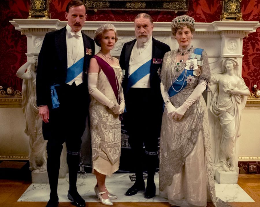 唐顿庄园电影版历史/服饰/珠宝知识点全解析