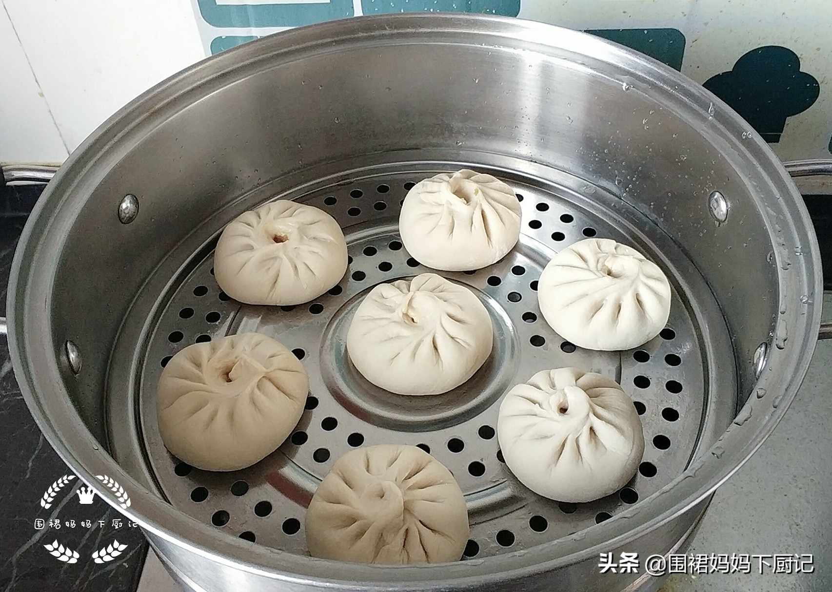 包子怎么蒸才能不被烫掉呢,蒸包子面烫熟了怎么补救