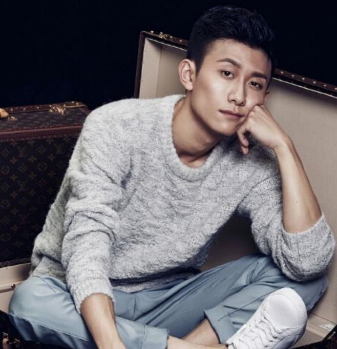 张一山同台表白杨紫会选择谁,张一山和杨紫将如何面对一纸婚约