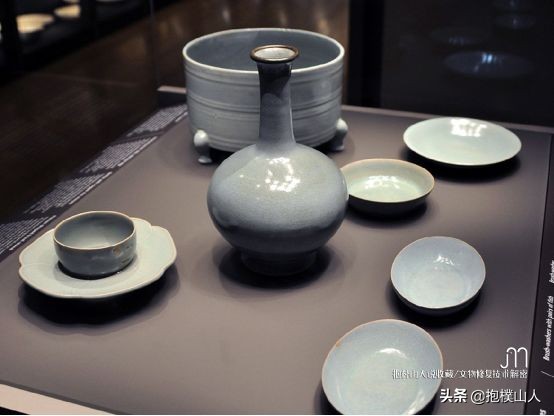 北宋汝窑如何鉴定,宋代定窑汝窑特征