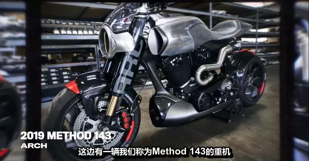 这个男人爱狗如命，颜值可以甩小李子几条街，你不知道的是......