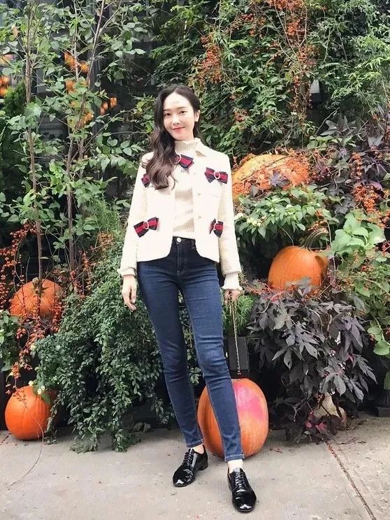 秋季小白鞋百搭款,潮流百搭小白鞋舒适不累脚的皮鞋