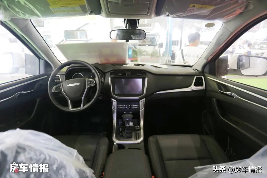 家用商旅两用房车柴油四驱版,福客特猛虎3.5四驱柴油房车