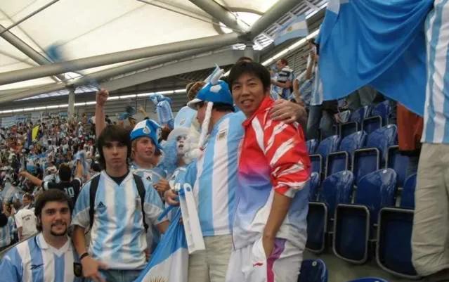 足球不仅仅是足球,中年人的足球已不仅仅是足球