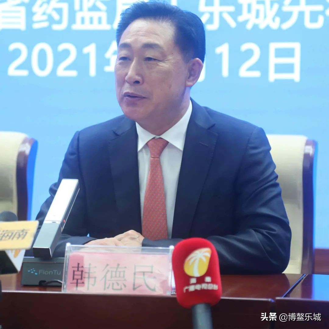 这场发布会很感人!正如一位失明58年的老人在乐城所说:“我要好好看看这个时代”!