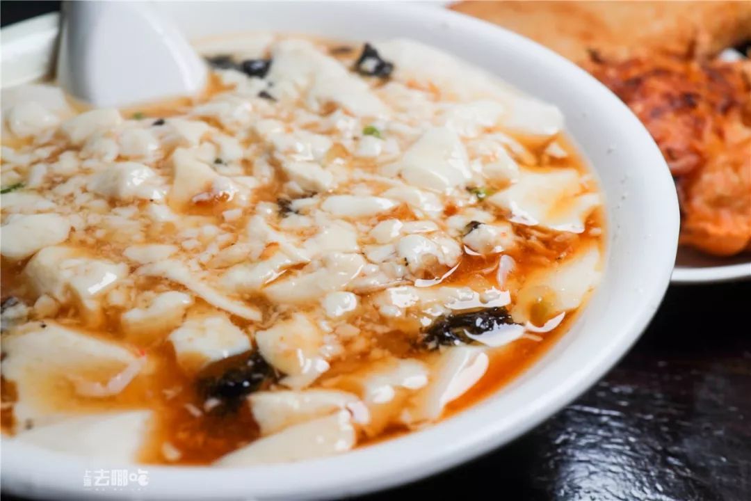 生煎在上海哪家店做的最好吃,上海生煎排名第一的美食