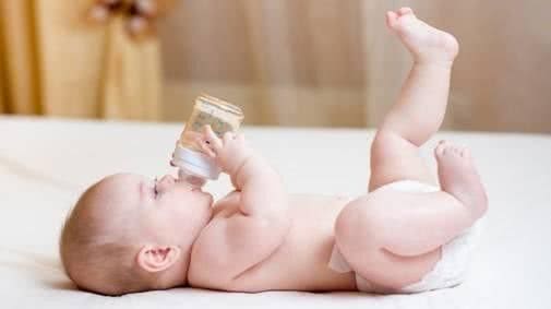 宝宝上火的6个明显特征，缓解上火，妈妈护理做好这5点