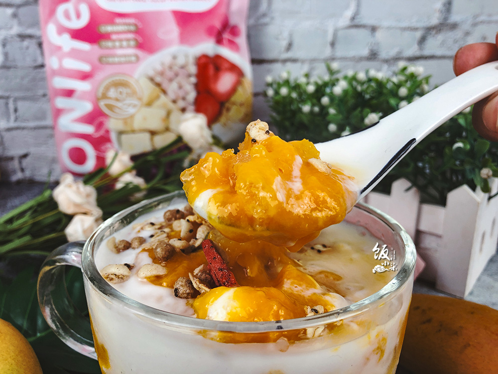 摆摊冰淇淋刨冰的制作方法全过程,夏天简单摆摊冷饮制作