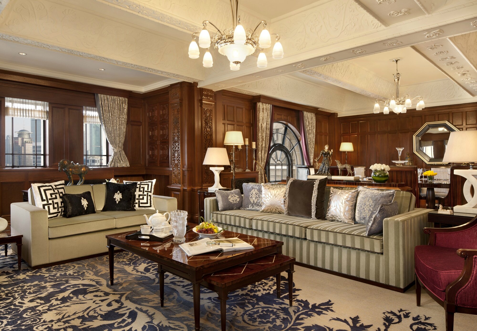 上海国际饭店建造历史影像,上海三大标志性建筑餐厅