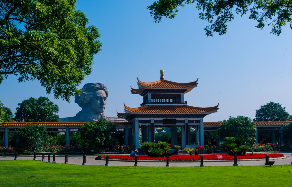 长沙旅游景点大全排行榜前十名,长沙市必去的10个景点推荐