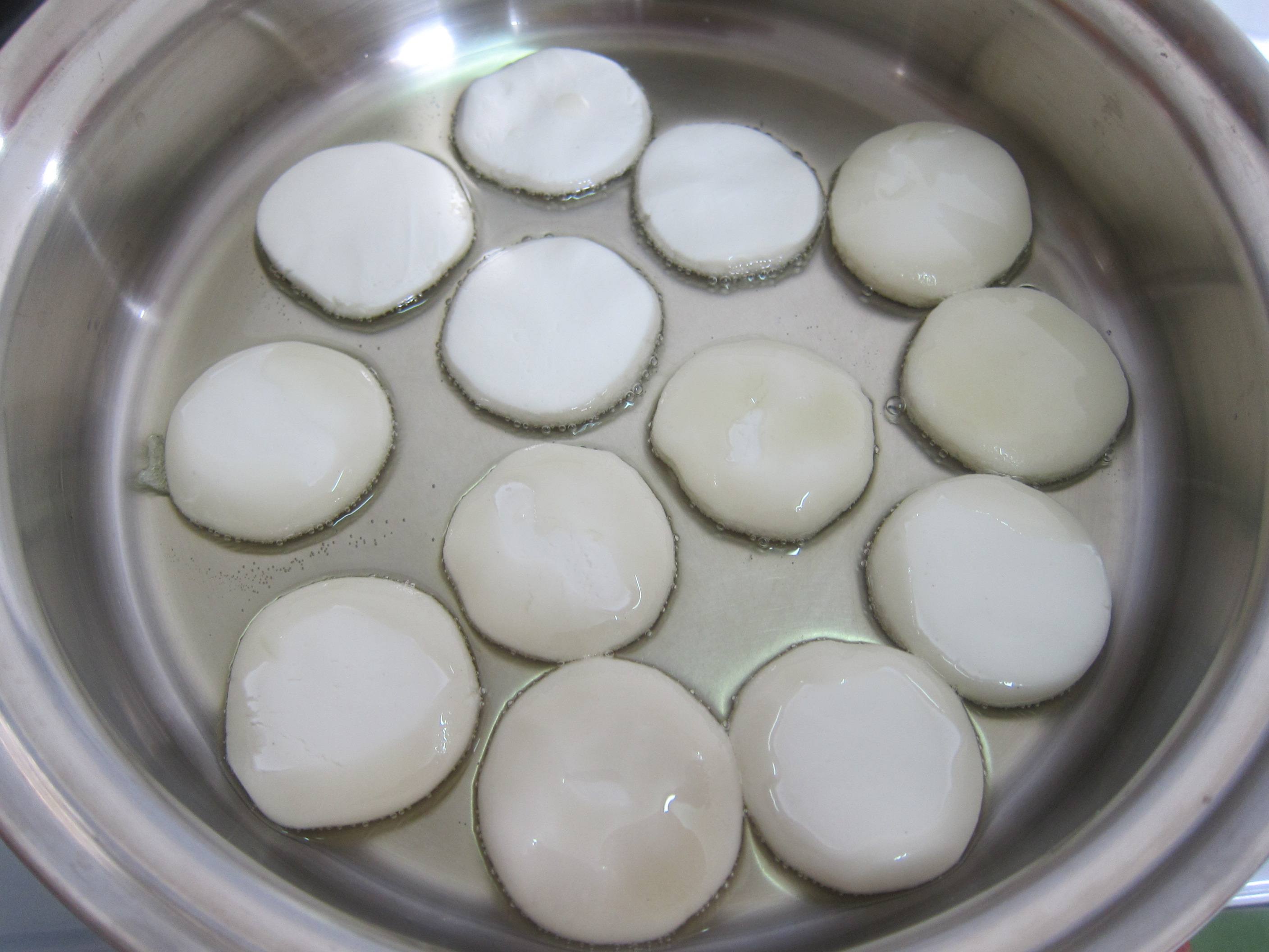 糖油粑粑怎么做才外焦里酥,糖油粑粑最正确做法外酥里糯