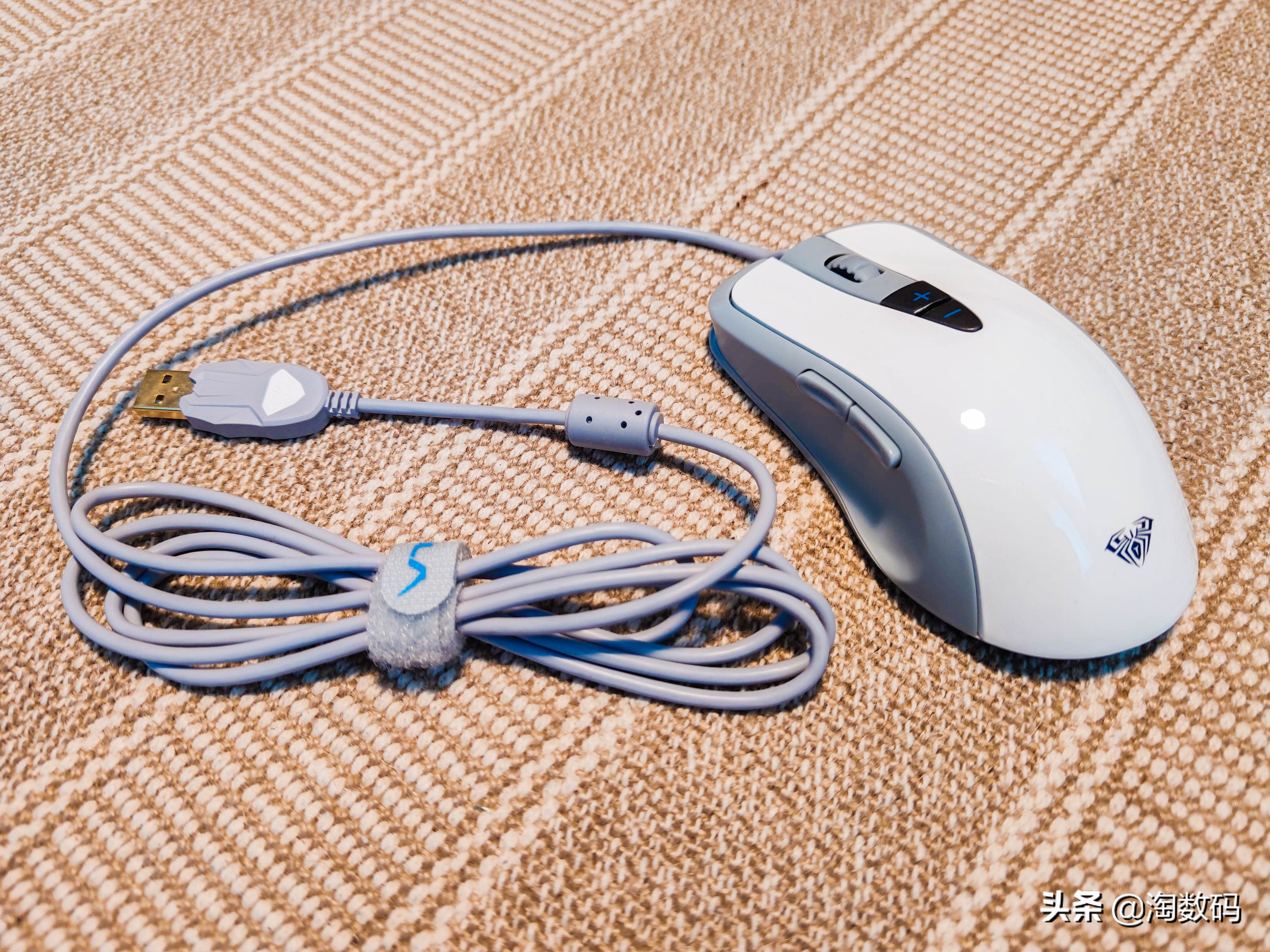 落魄侠客沦为白菜：￥69入手AULA狼蛛TGA大赛定制游戏键鼠套晒单