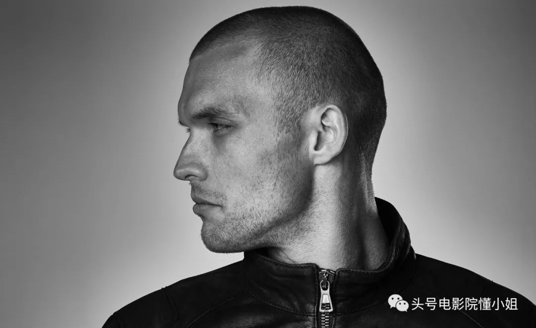 《决战中途岛》飞行员眼熟？杰森斯坦森接班人，《权游》龙妈情人