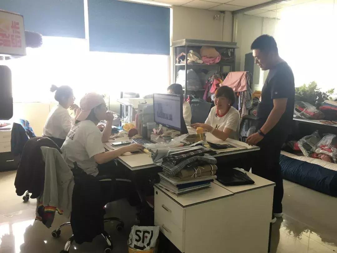 聚焦即墨童装人｜走属于自己的“童装路”——专访青岛达方服饰有限公司总经理樊庆兵