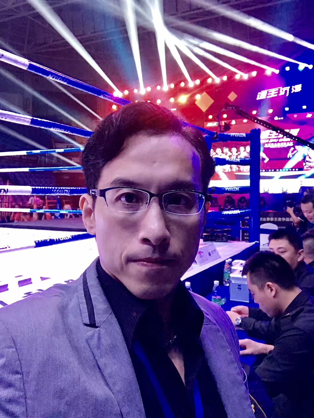 武林风走出国门17人争金腰带,中日武林风金腰带