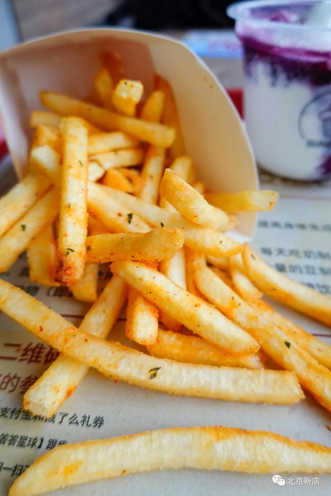 kfc新出披萨,kfc新出的比萨饼