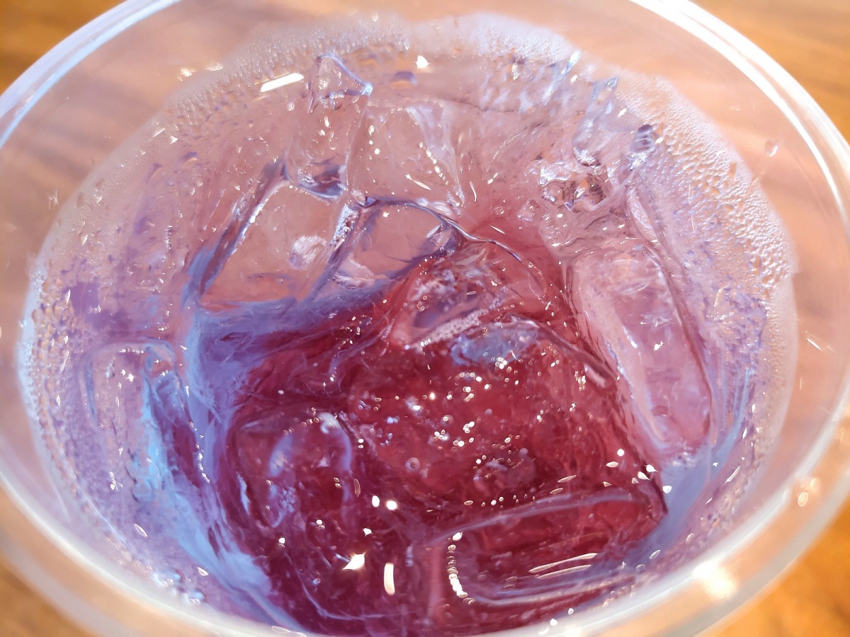 星巴克出了酒精饮料？8款星巴克新品冰调全线测评！