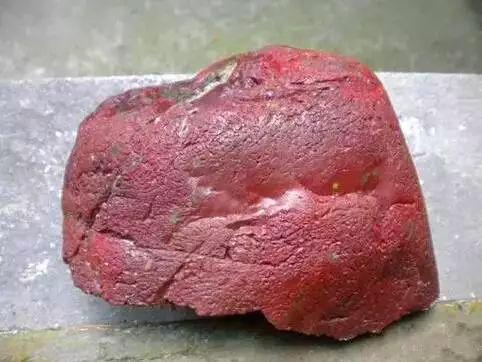 村民捡到了价值2100万的石头,贵州捡石头卖钱