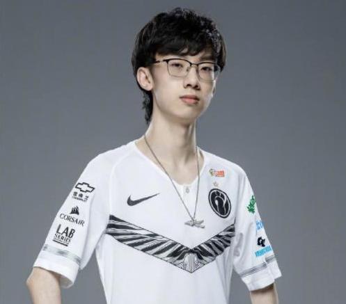 s10上海总决赛,2020s10总决赛阵容