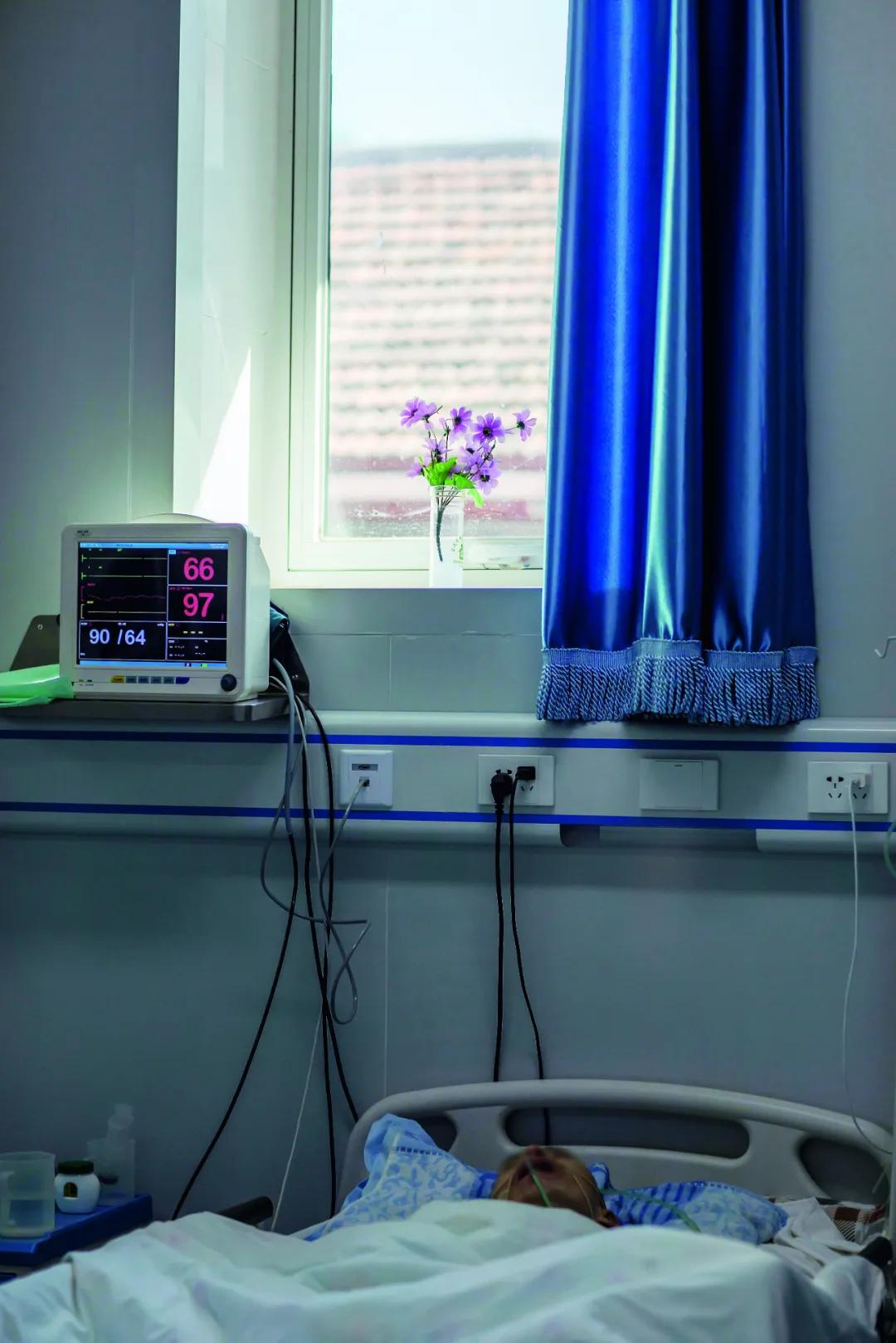 哈尔滨临终关怀植物人托养哪家好,医生辞职卖房创办植物人托养中心