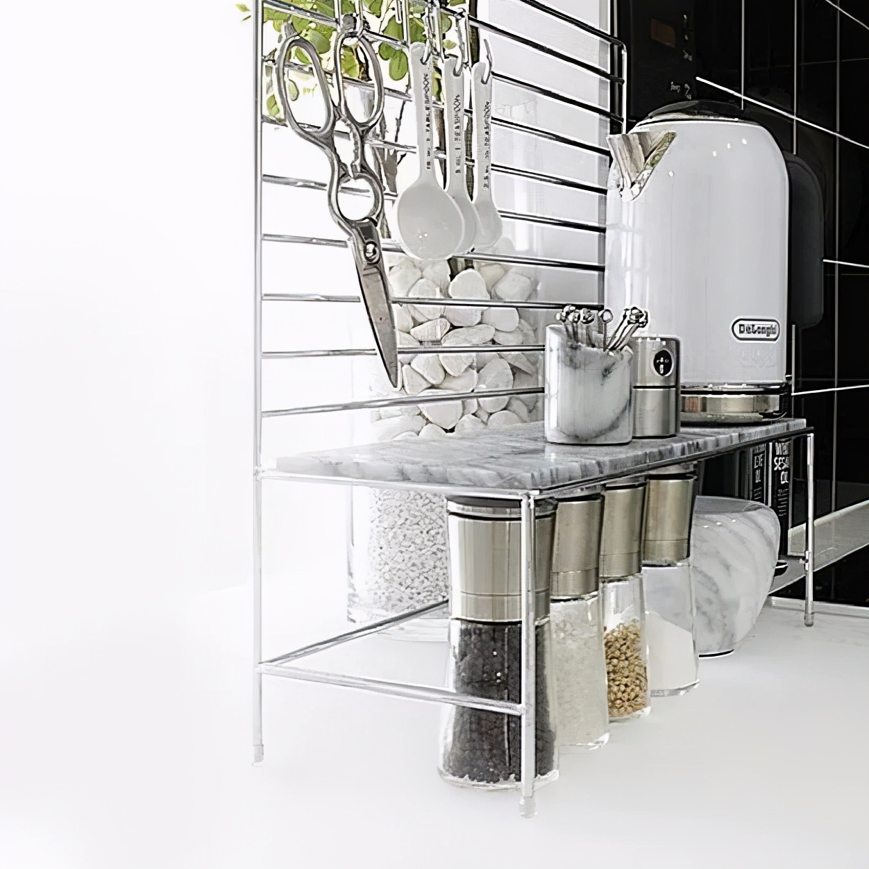 爱了这两间性冷淡系小户型,网友:这才叫一个人的豪宅