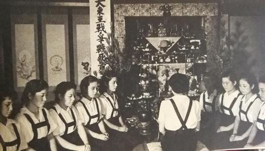 从《白痴》看坂口：他何以成为日本战后“女权主义”的助推者？