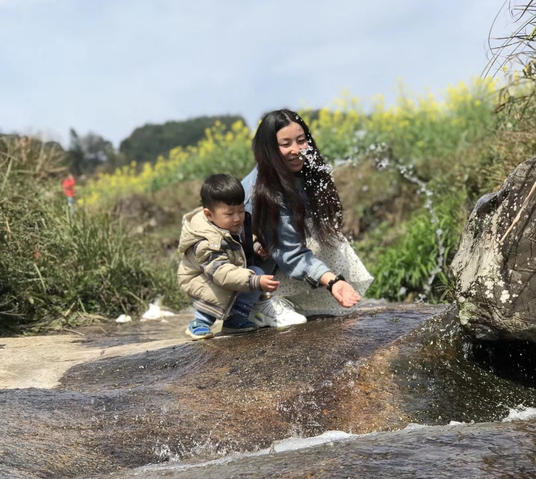 一个90后全职妈妈,一个90后的全职妈妈